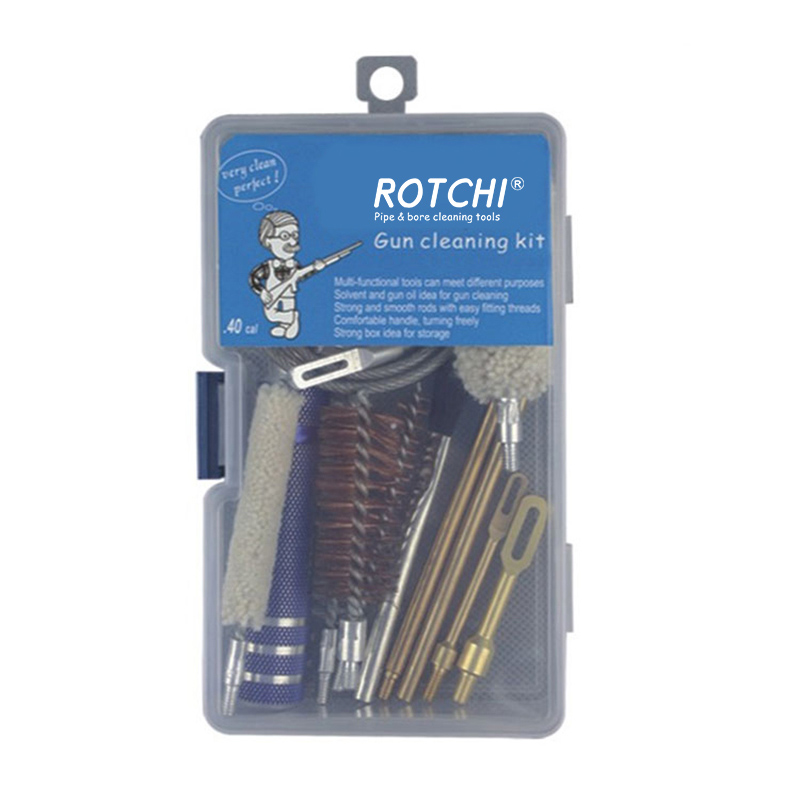 Универзални комплет за чишћење пиштоља упакован у пластичну кутију